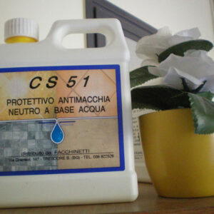 Detergente protettivo antimacchia